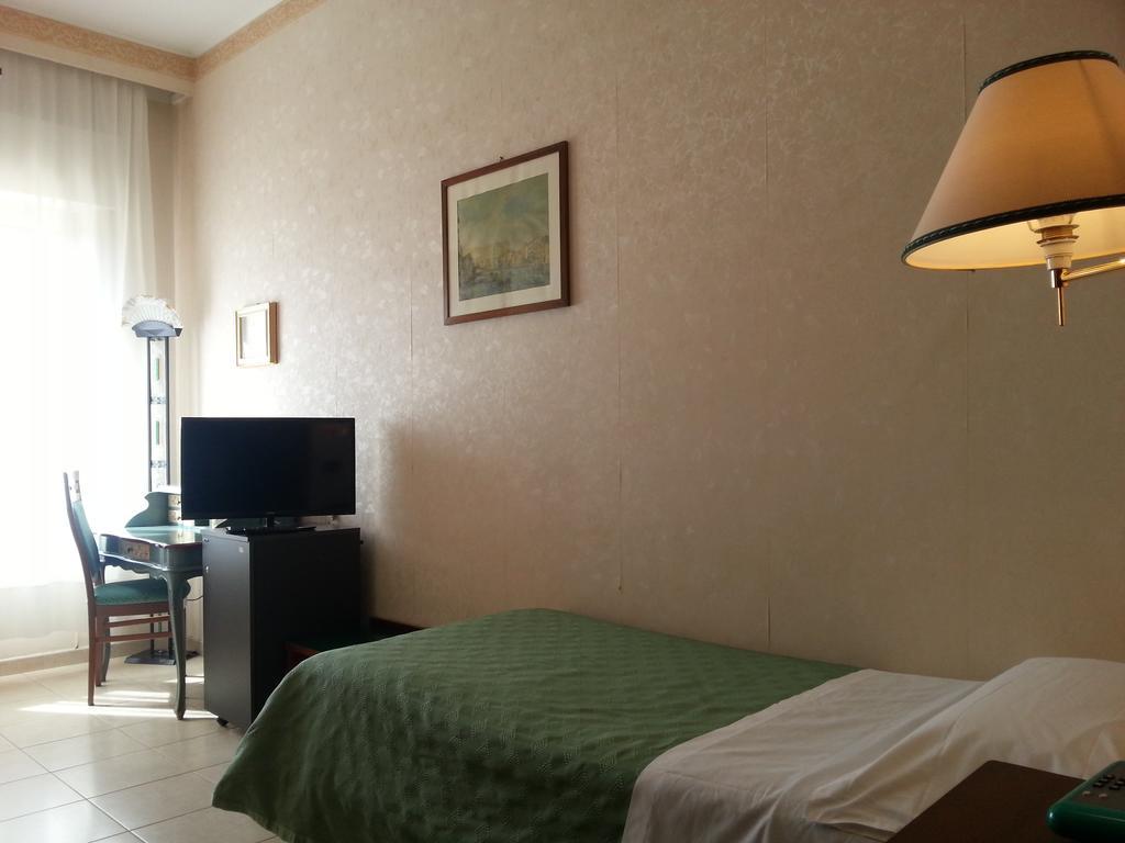 Hotel Sicilia Энна Номер фото
