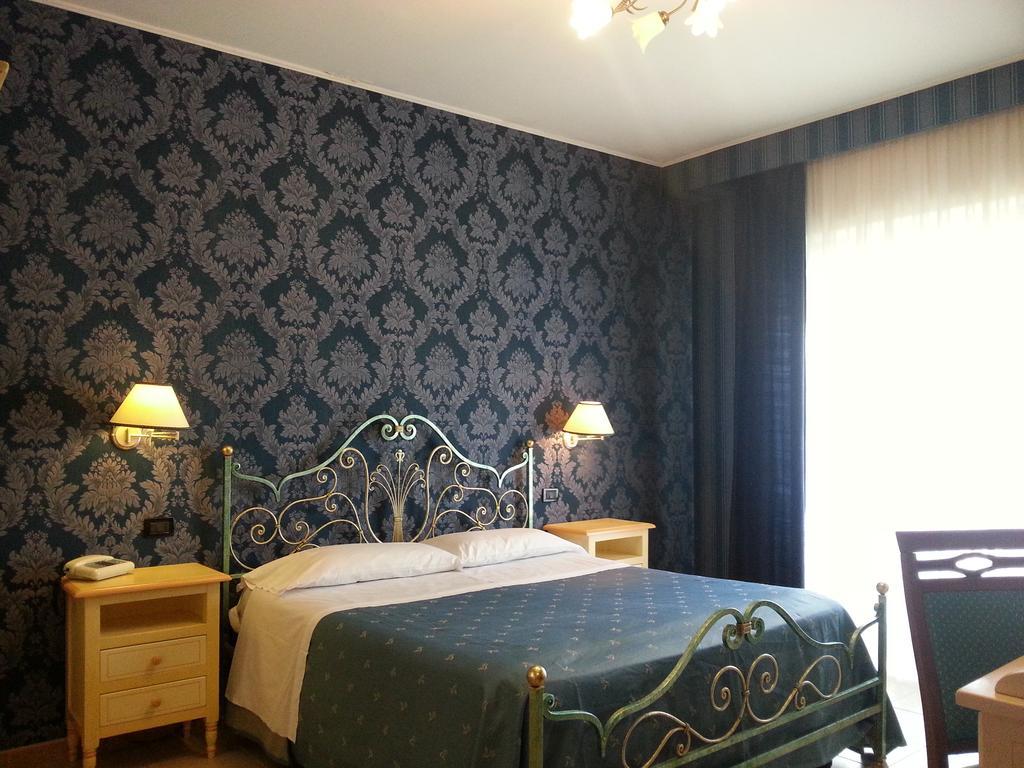 Hotel Sicilia Энна Номер фото